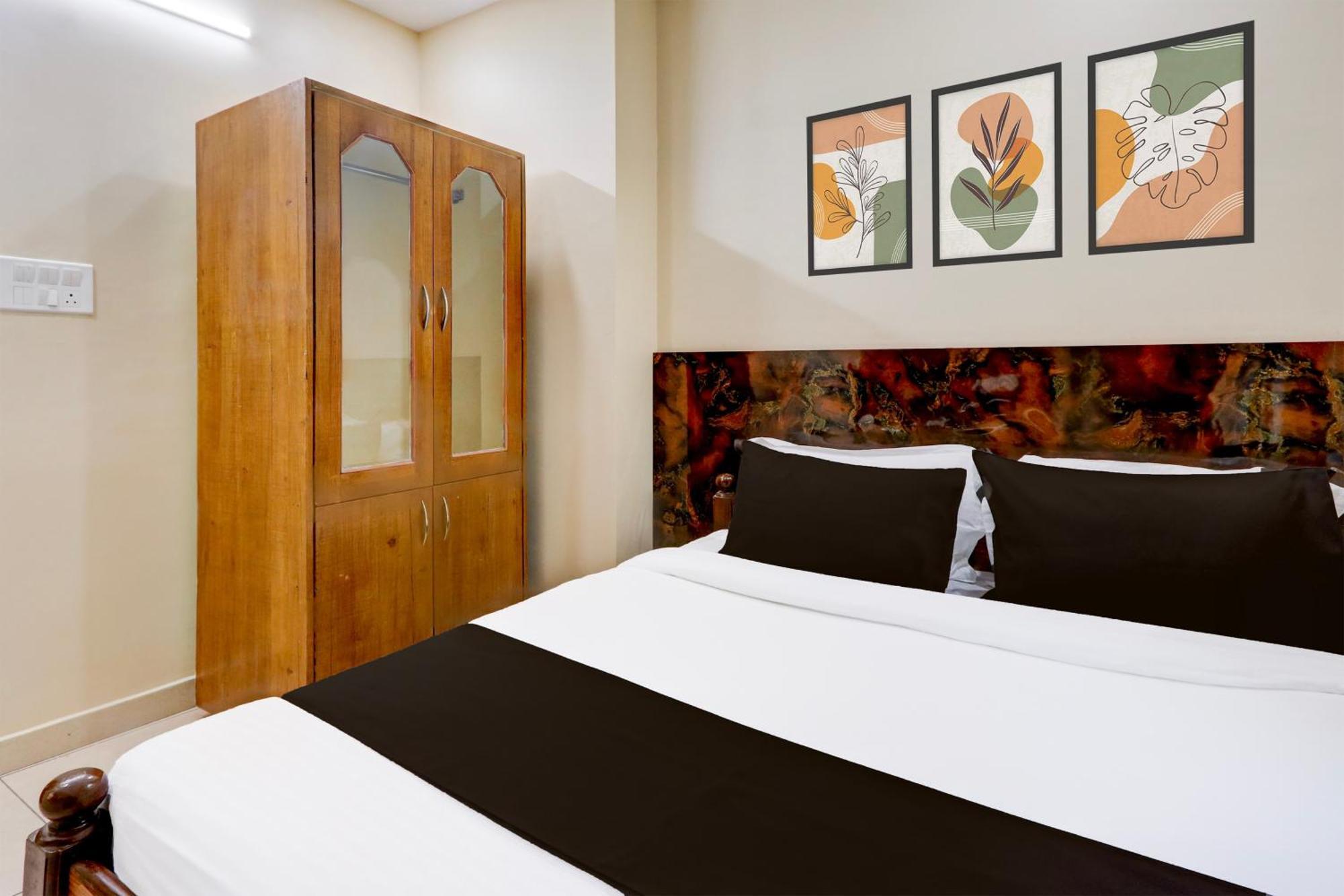 Hotel O Sai Manikanta Homes Хидерабад Екстериор снимка