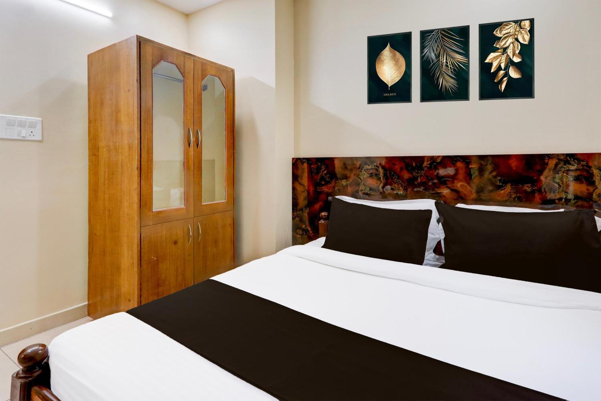Hotel O Sai Manikanta Homes Хидерабад Екстериор снимка